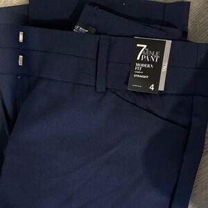 NY & Co 7th Avenue Navy Modern Fit Straight Pants - Size 4